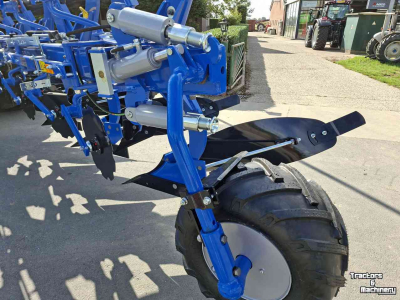 Pflüge Overum Variflex CX 4-schaar XLD rister