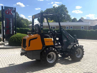 Radlader Giant V 452 T HD