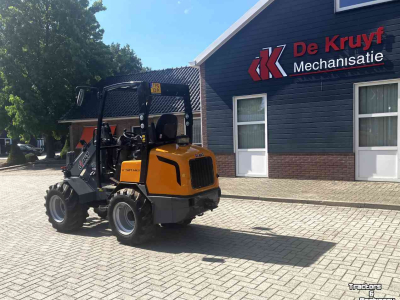 Radlader Giant V 452 T HD
