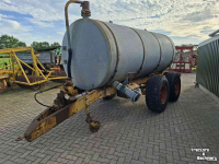 Gülletankwagen / Güllefässer Jako 8000L mesttank - giertank
