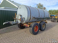 Gülletankwagen / Güllefässer Jako 8000L mesttank - giertank
