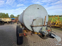 Gülletankwagen / Güllefässer Jako 8000L mesttank - giertank