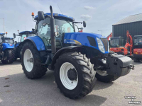 Schlepper / Traktor New Holland T7050