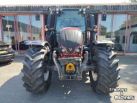 Schlepper / Traktor Valtra N174 Direct