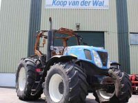 Schlepper / Traktor New Holland T7030