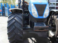 Schlepper / Traktoren New Holland T7030