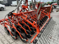 Sonstiges Sämaschinen, Legemaschinen und Zubehör Kuhn BTF 3000