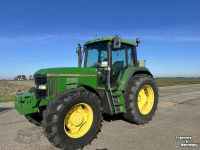Schlepper / Traktor John Deere 6900