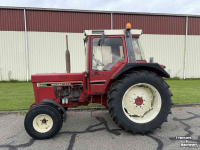Schlepper / Traktor International 845XL 2wd