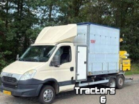 Holzhäcksler Iveco 40C 15
