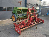 Sämaschine-Kombination Amazone D7 zaaimachine met Lely Rotorkopeg