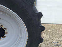 Räder, Reifen, Felgen & Distanzringe BKT 900/50R42IF AGRIMAX FORCE