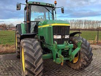 Schlepper / Traktor John Deere 7710
