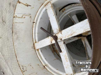 Räder, Reifen, Felgen & Distanzringe Taurus 580/70 R38