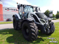 Schlepper / Traktor Valtra T175 Active