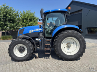 Schlepper / Traktor New Holland T7.210 AutoCommand. Fronthef, Vooras vering. 40km eco