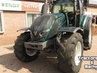 Schlepper / Traktor Valtra T174 Active