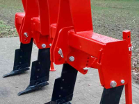 Tiefenlockerer ADV Technik Voorzetwoeler Bouwvoorlifter Woeler
