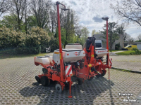 Einzelkornsägeräte Kuhn Maxima 6 rij maiszaaimachine