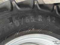 Räder, Reifen, Felgen & Distanzringe Mitas AS 65 600/65R28 + Velg 360/405/8g  en 650/65R42 + Velg 280/335/10g