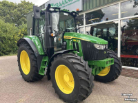 Schlepper / Traktor John Deere 6M 125