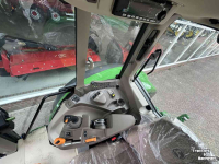Schlepper / Traktor John Deere 6M 125