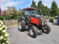 Schlepper / Traktor Valtra 800