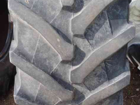 Räder, Reifen, Felgen & Distanzringe Trelleborg 540/65R24 TM800