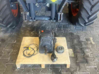 Sonstiges Traktoren und Zubehör Kubota Folger Front PTO voor Kubota M5 serie