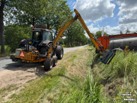 Mähausleger mit Schlegelmäher Bos HE6000C