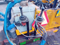 Mähausleger mit Schlegelmäher Bos HE6000C