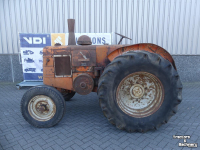 Schlepper / Traktor  Field Marchall 