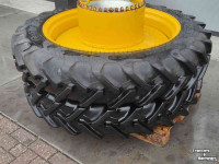 Räder, Reifen, Felgen & Distanzringe Volvo 270/95R36