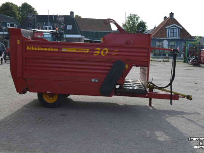 Siloblockverteilwagen Schuitemaker 30s