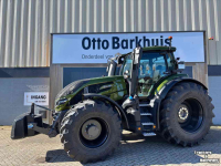 Schlepper / Traktor Valtra Q225