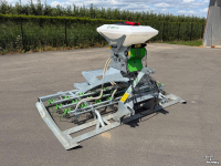 Durchsämaschine Zocon Greenkeeper 3 mtr met Z150 PROF zaaimachine