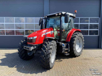 Schlepper / Traktor Massey Ferguson 5710S Dyna4