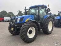 Schlepper / Traktor New Holland TS115A