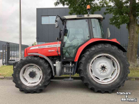 Schlepper / Traktor Massey Ferguson 5445 Dyna-4