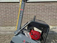 Vibrationplatten Giant GP3558 G
