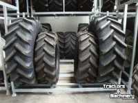 Räder, Reifen, Felgen & Distanzringe BKT 16.9 R28 of 420/85 R28