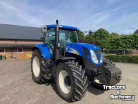 Schlepper / Traktor New Holland T6080