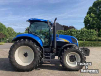 Schlepper / Traktor New Holland T6080