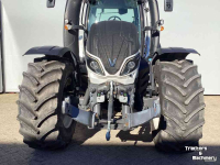 Schlepper / Traktor Valtra T154D