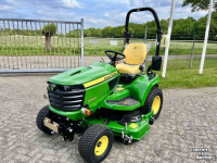 Aufsitzrasenmäher John Deere X940 Zitmaaier