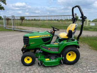 Aufsitzrasenmäher John Deere X940 Zitmaaier