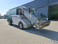 Selbstfahrende Futtermischwagen Storti Greyhound 180