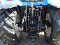Schlepper / Traktor New Holland TS135A