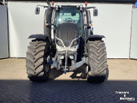 Schlepper / Traktor Valtra T154D