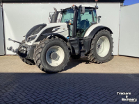 Schlepper / Traktor Valtra T154D